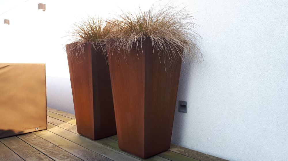 Geroba Geroba Vaso B2 vaasvormige plantenbak 600x600x1000mm - Cortenstaal