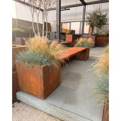 Geroba Tussa zitbank 1600x400 mm voor tussen plantenbakken - cortenstaal/hardhout