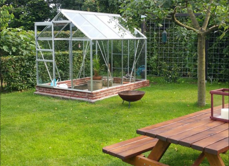 Tuinkas op eigen fundering